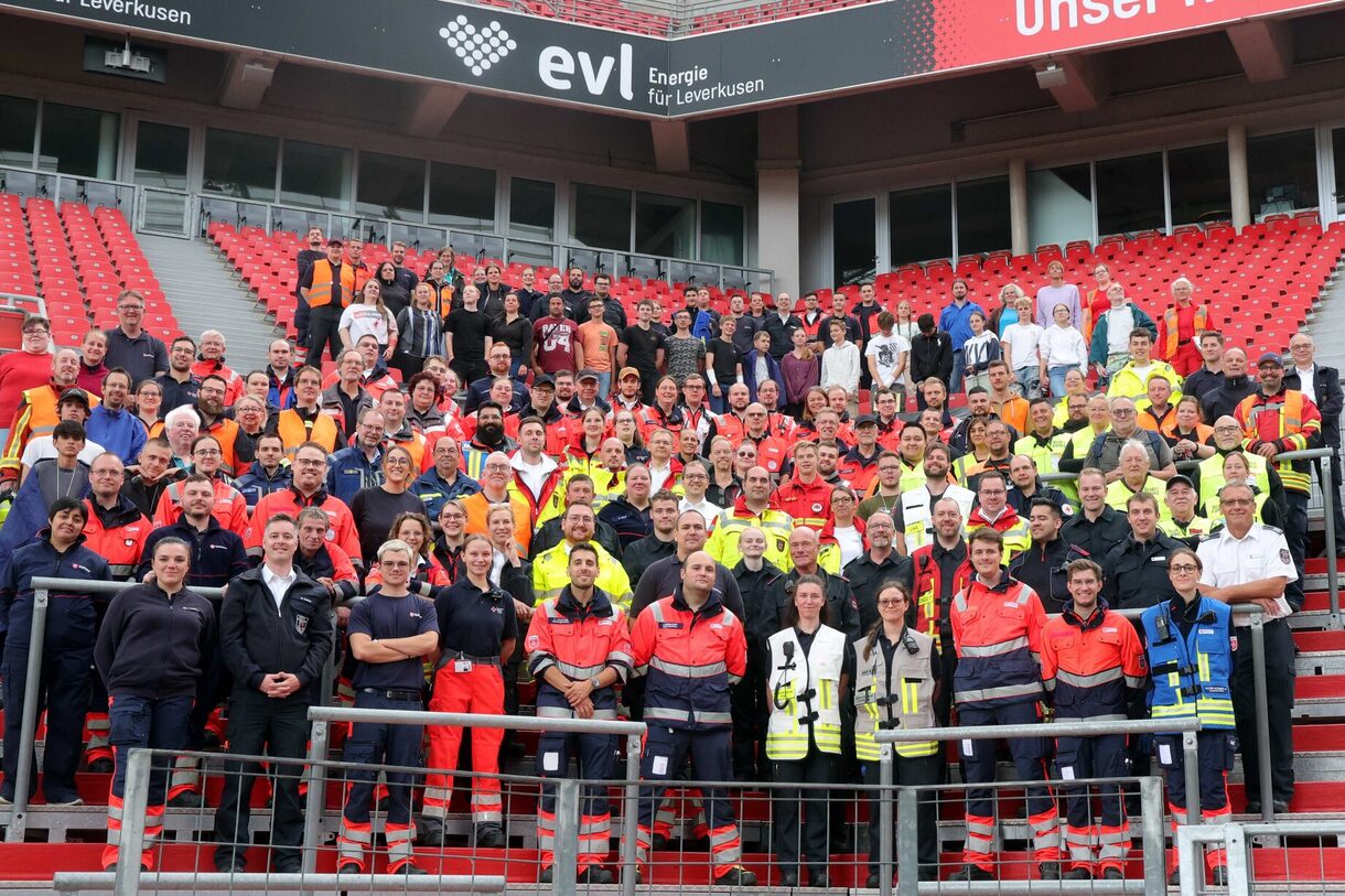 Helfende bei einer Katastrophenschutzübung 2025