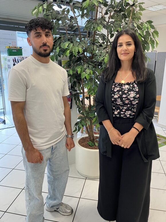 Ahmed Mohsin und Casemanagerin Cansu Aslan
