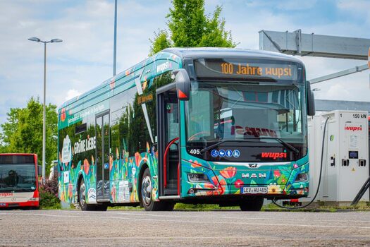 Wupsi Bus