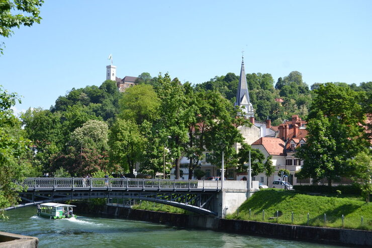 Ljubljana, die grüne Hauptstadt mit Burg und dem Fluss Ljubljanica