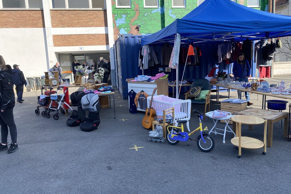 Stand mit Sachspenden